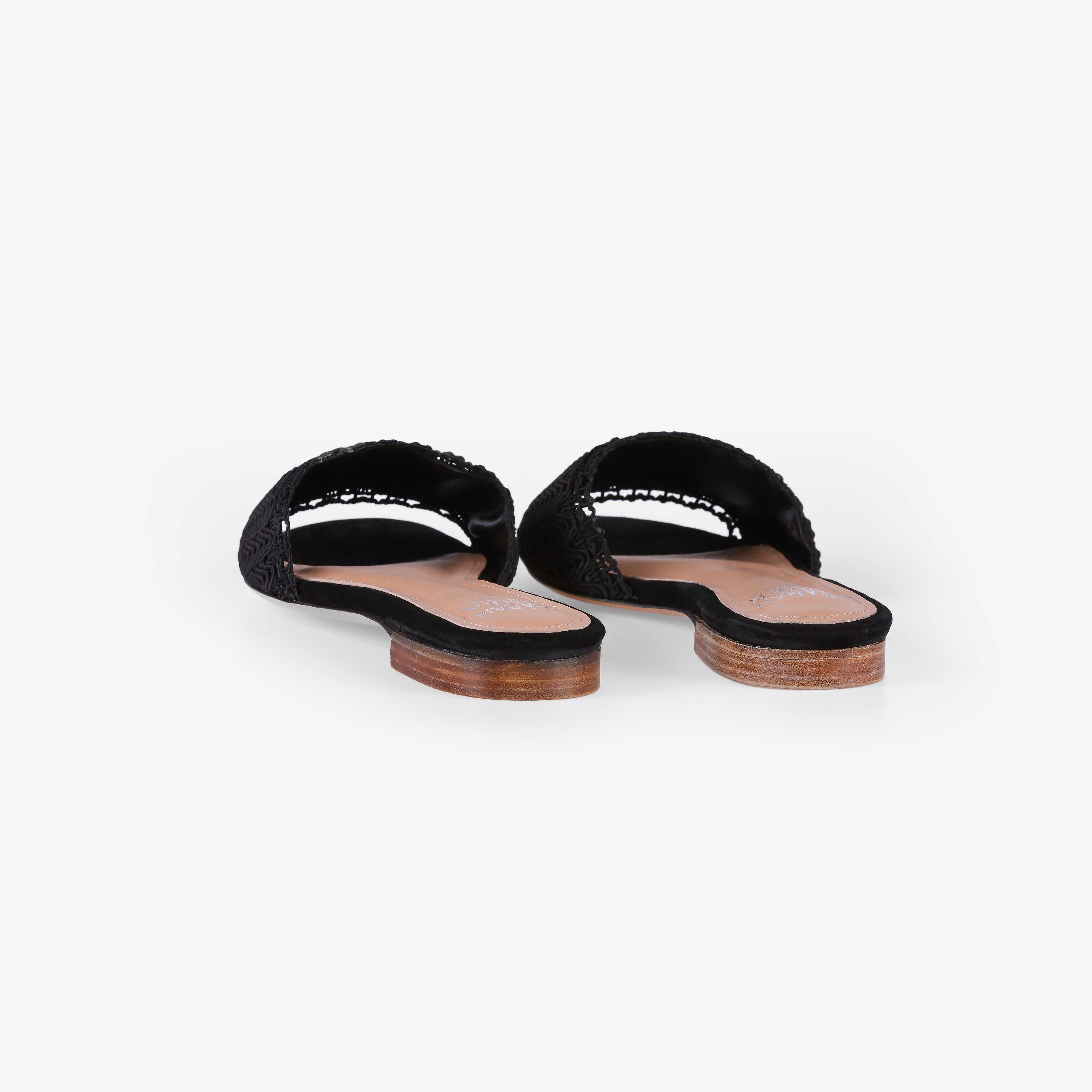 Huambo 01 Black Sarah Maier