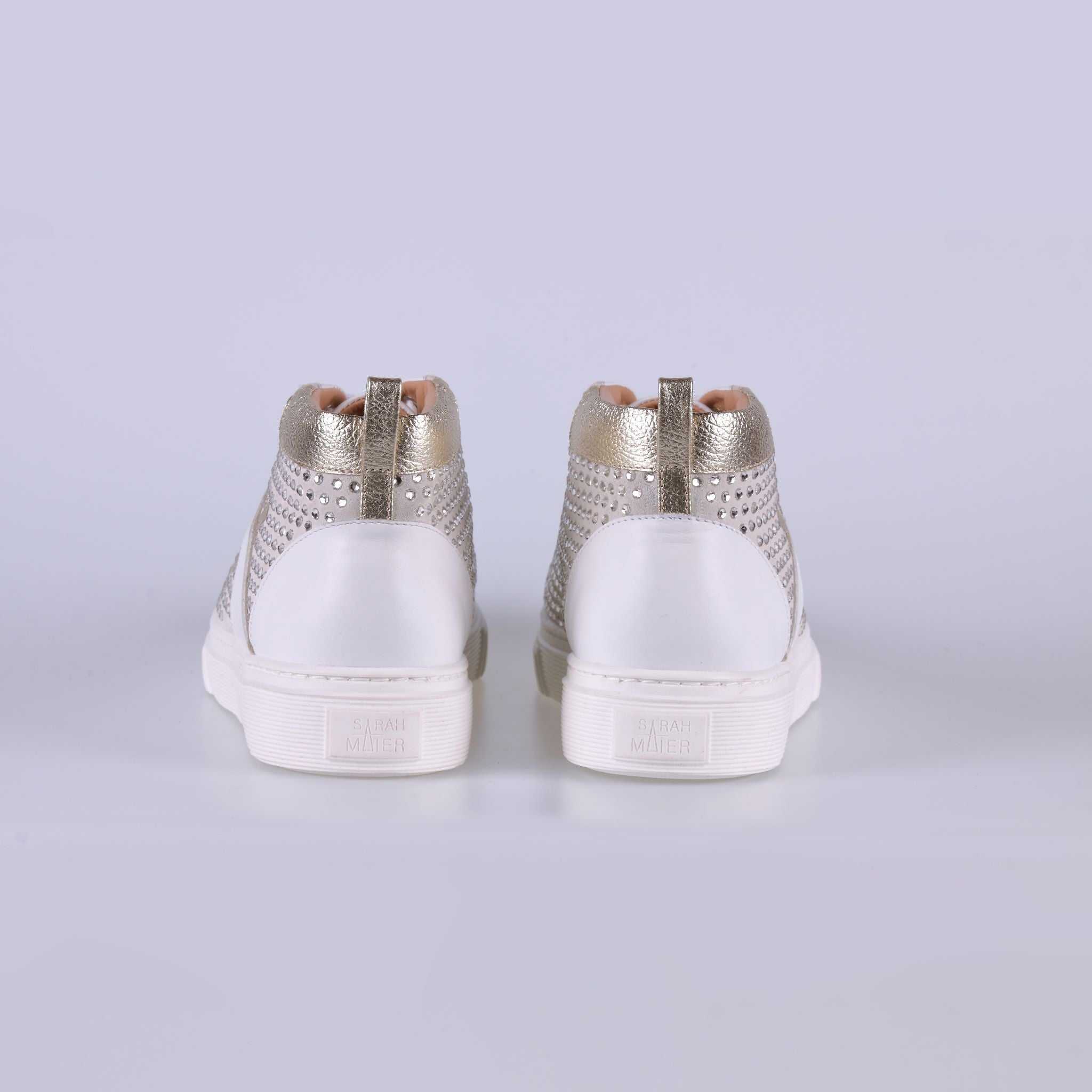 Pretoria 02 White Sarah Maier