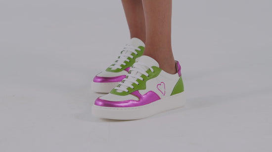 Carregar e reproduzir vídeo no visualizador da Galeria, Pink and Green Sneakers
