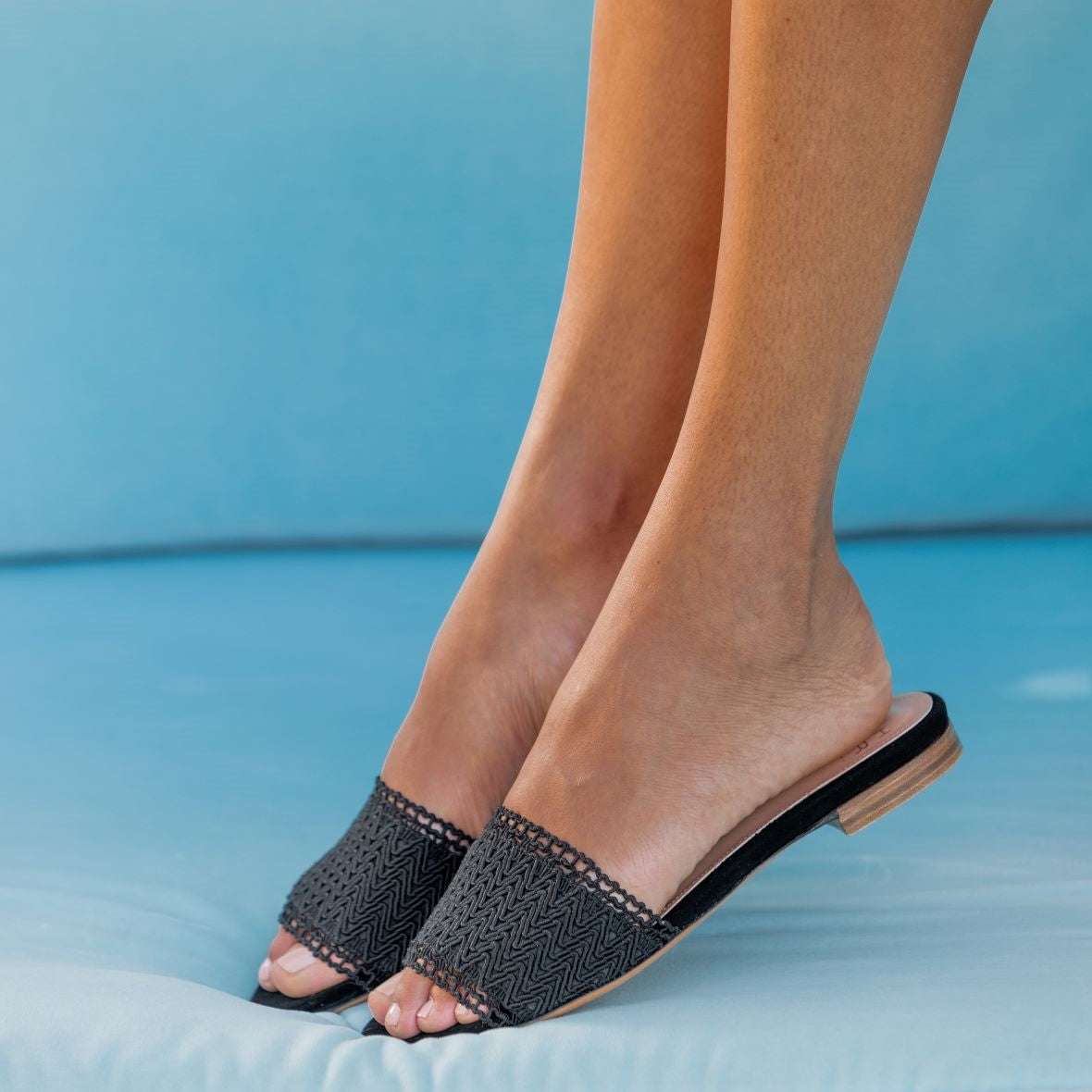 Huambo 01 Black Sarah Maier