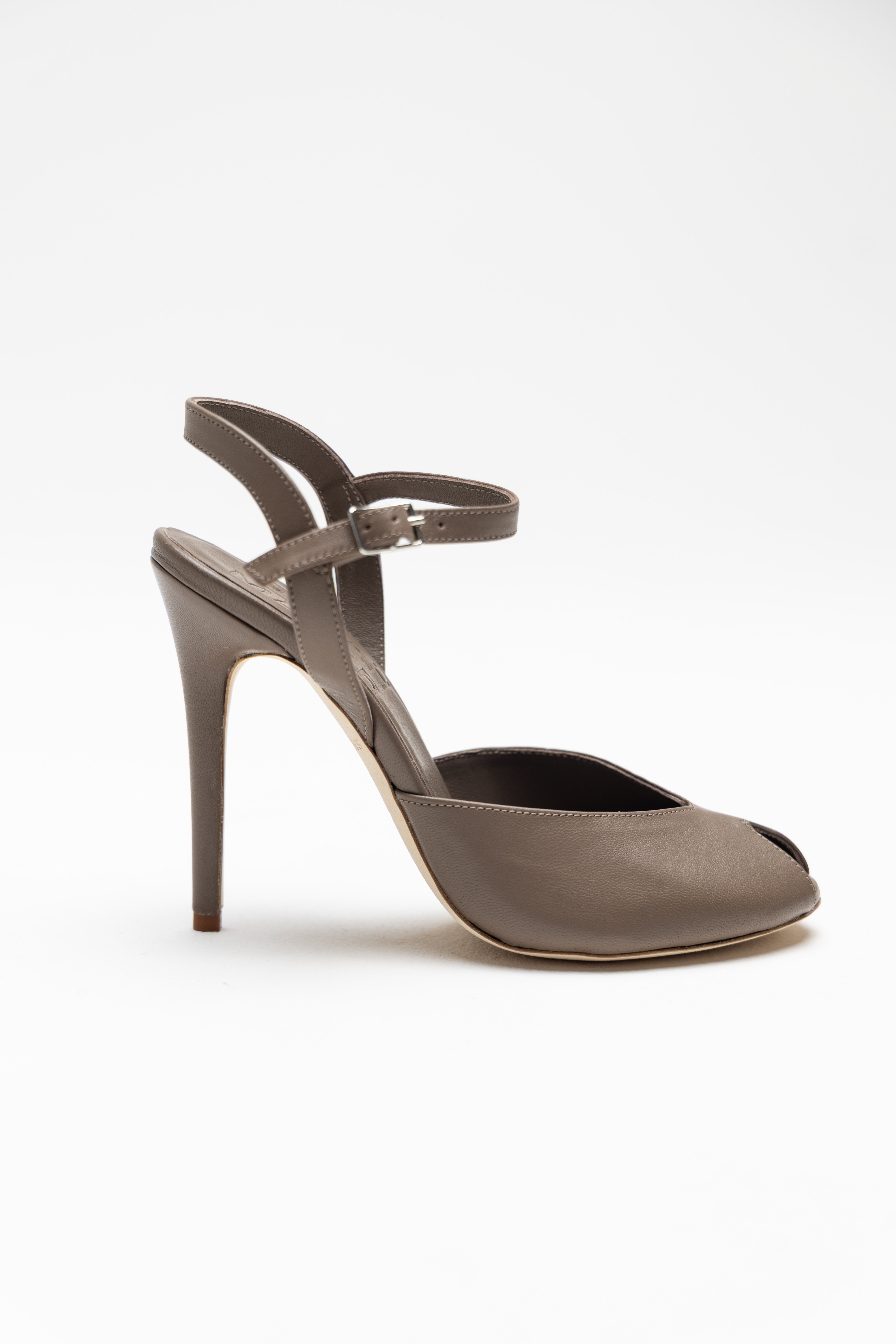 Siena Doré — taupe leather peep-toe sandal with silver ankle buckle